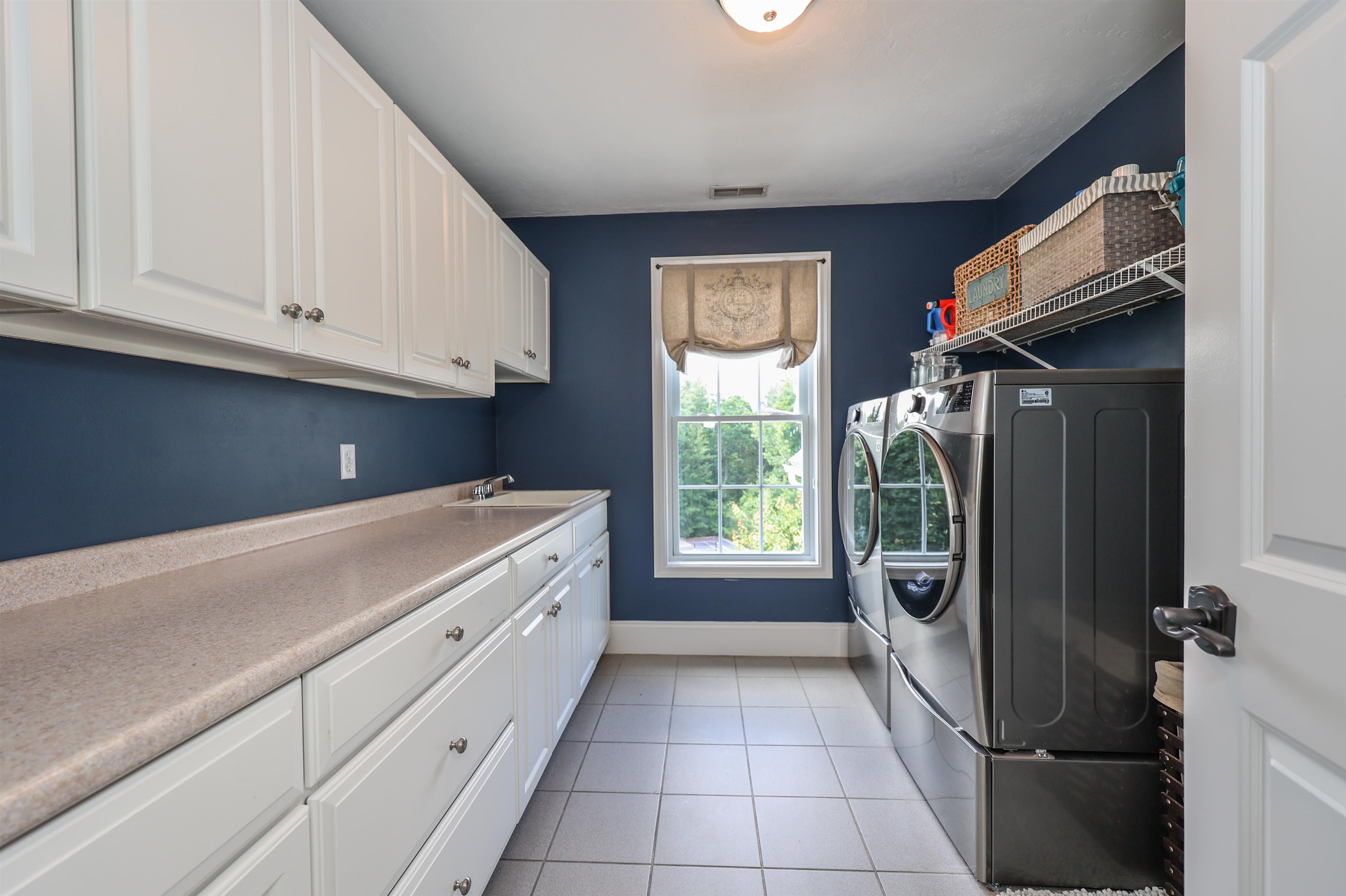 74 Heritage Hill Road Windham, NH 03087 - Photo 14 of 40