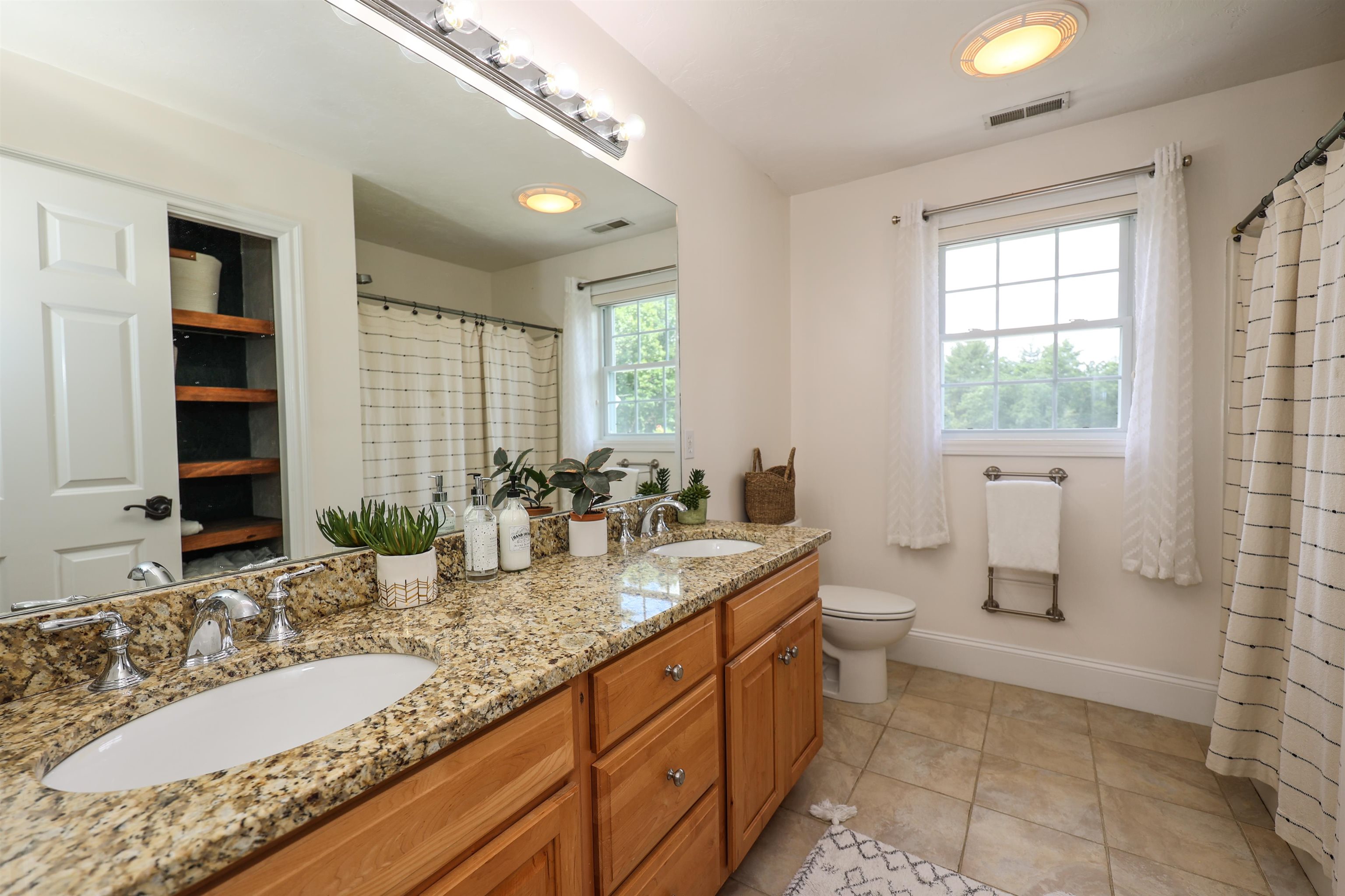 74 Heritage Hill Road Windham, NH 03087 - Photo 17 of 40