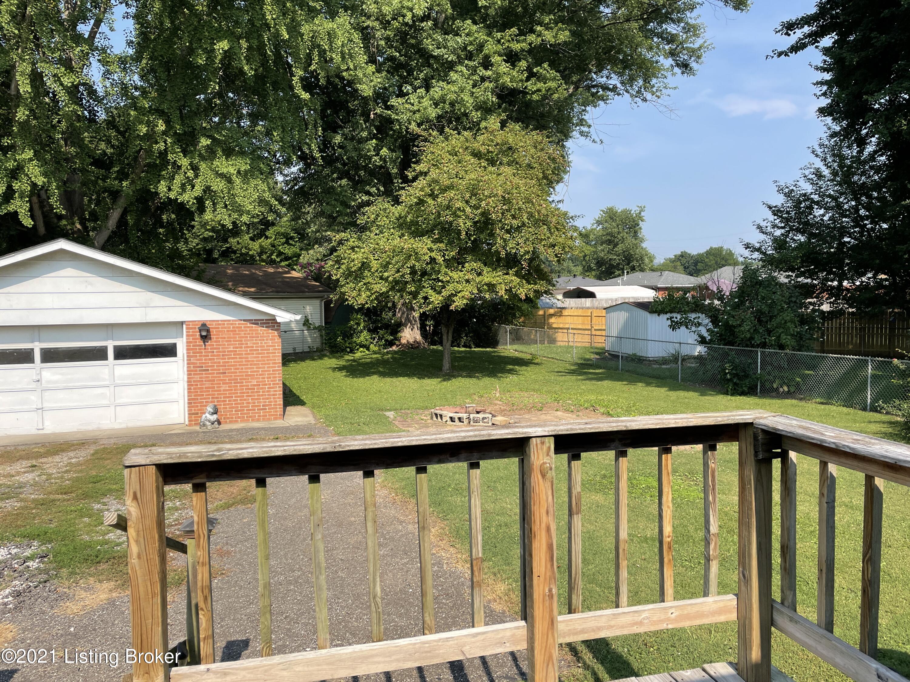 7604 Terry Road Louisville, KY 40258 - Photo 21 of 21 deck off back door