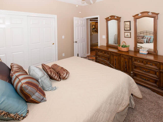 614 Pinehurst Point Gulf Shores, AL 36542 - Photo 33 of 44 Guest Bedroom 1