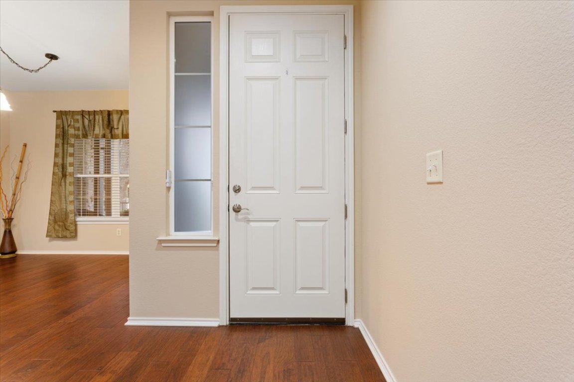 246 Red Poppy Trail Georgetown, TX 78633 - Photo 7 of 33