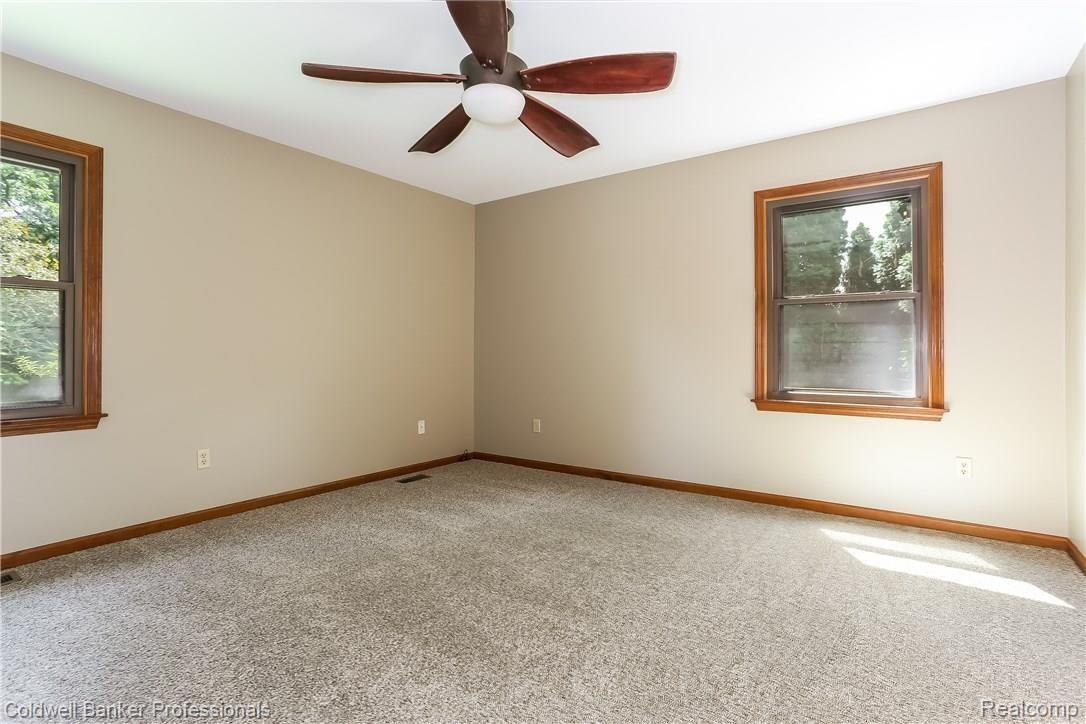 15485 Elwell Road Belleville, MI 48111 - Photo 10 of 27 Luxurious Master Bedroom