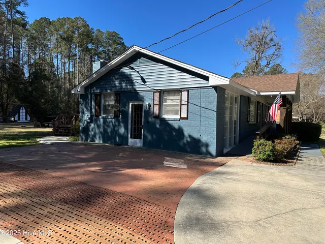 $249,900 | 13280 Blues Farm Road, Laurinburg, NC 28352