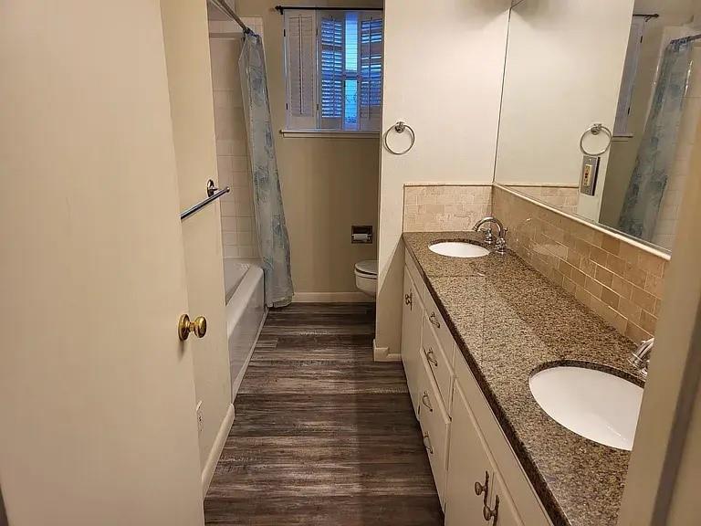 5728 Rockhill Road Fort Worth, TX 76112 - Photo 21 of 31