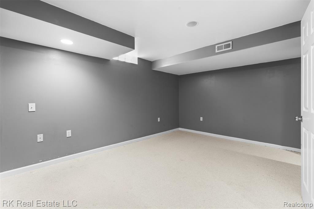 53114 Ridgewood Drive Chesterfield, MI 48051 - Photo 36 of 41