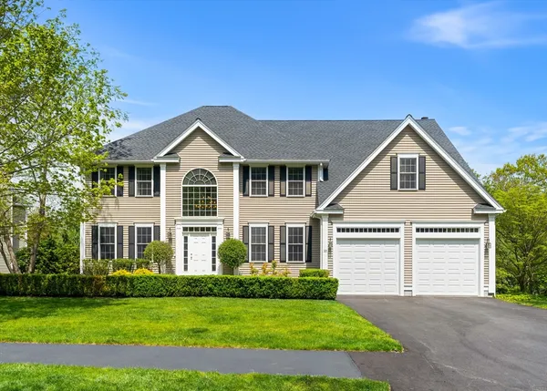 $1,790,000 | 10 Yankee Way, Beverly, MA 01915