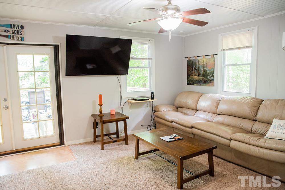 310 Robin Road Semora, NC 27343 - Photo 5 of 53 Gallery Image 5