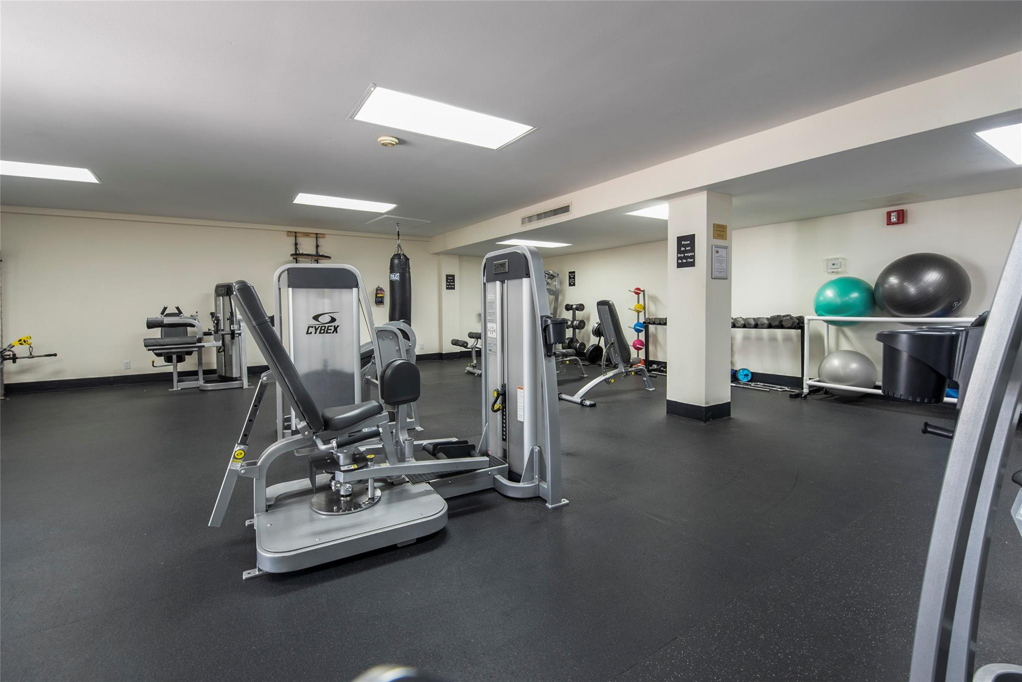 101 Briny Avenue, Unit 1005 Pompano Beach, FL 33062 - Photo 22 of 28 Gym 1