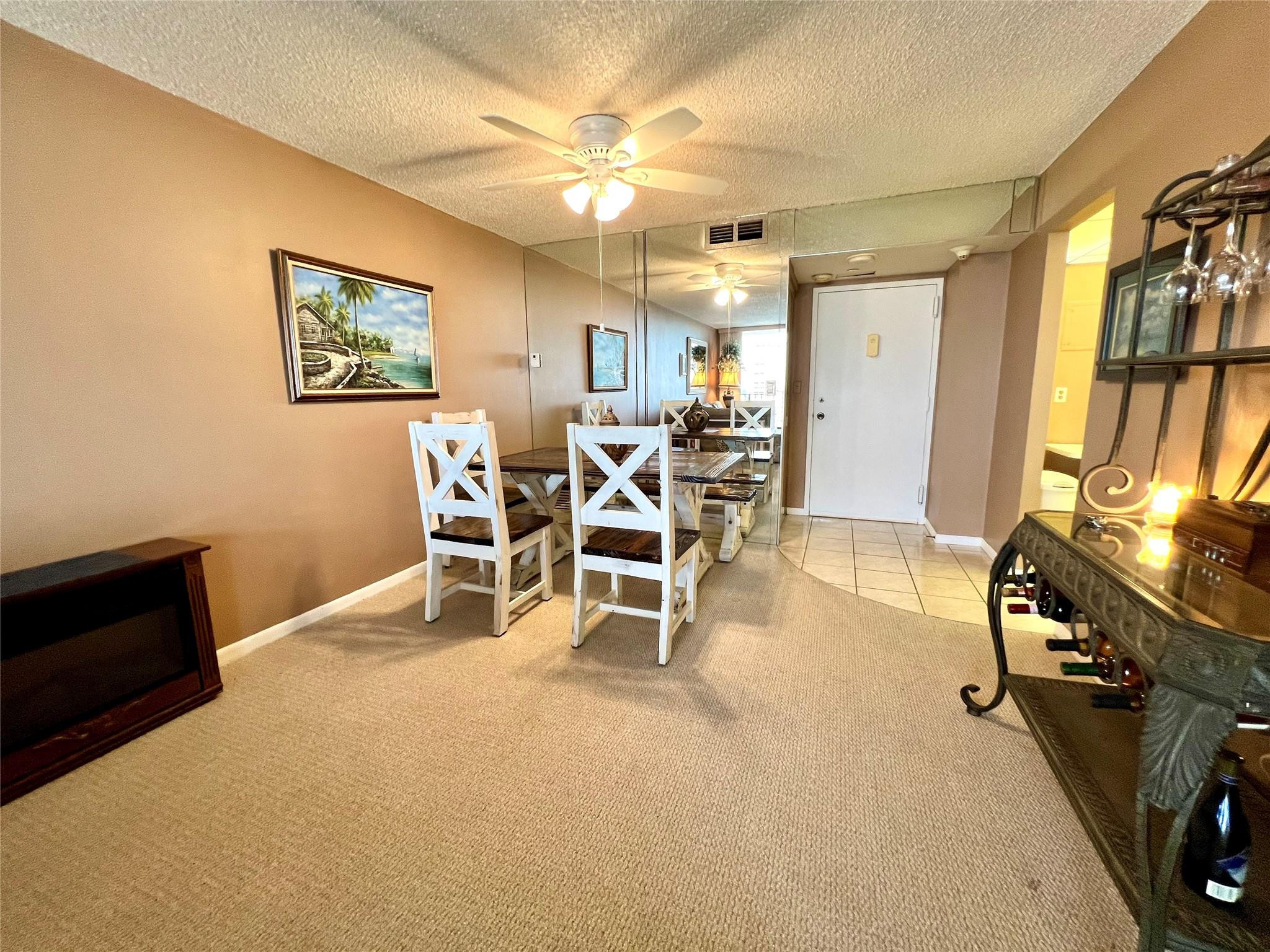 101 Briny Avenue, Unit 1005 Pompano Beach, FL 33062 - Photo 4 of 28 Dining area