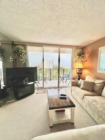 $3,000 | 101 Briny Avenue, Unit 1005, Pompano Beach, FL 33062