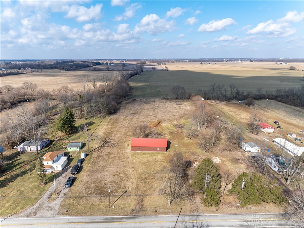 1226 East Jackson Road Springfield, OH 45502 - Photo 2 of 25