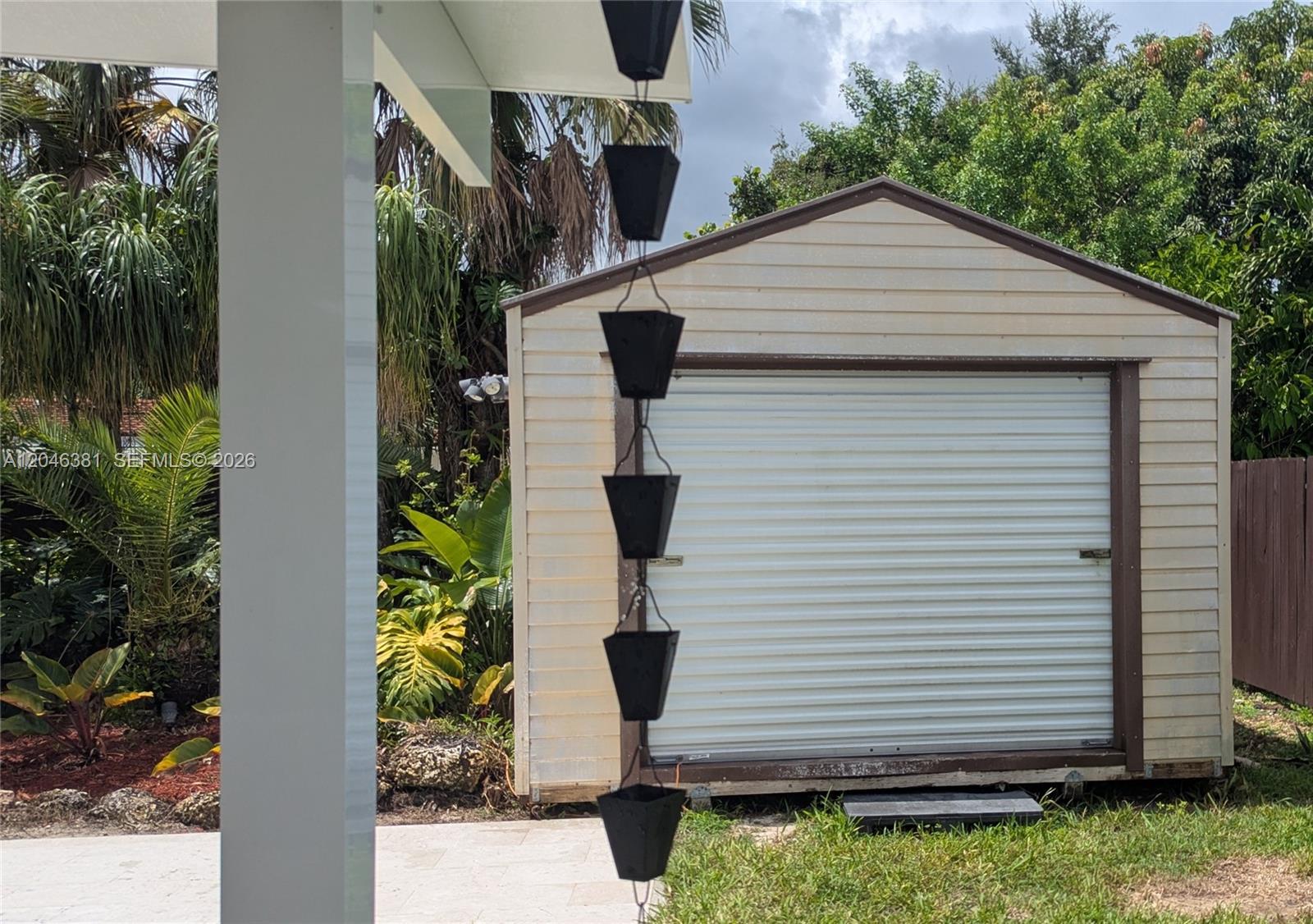 10442 Southwest 114th Street Miami, FL 33176 - Photo 14 of 48 SW corner of back yard