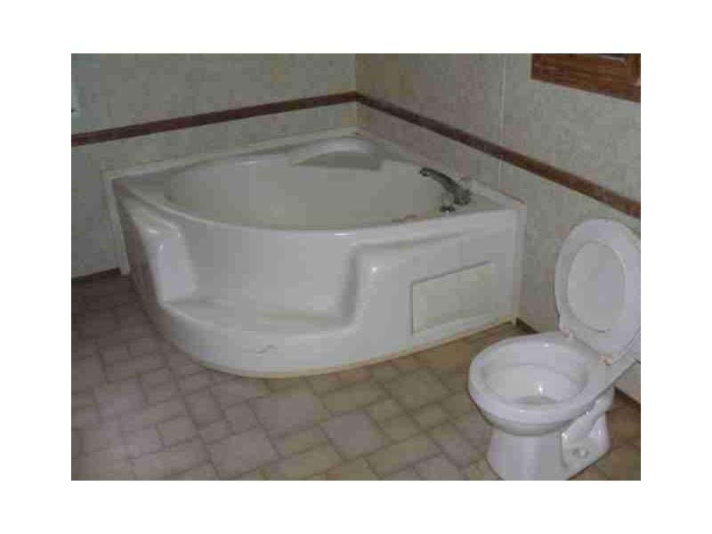 354 Forest Oaks Road Monroe, LA 71202 - Photo 2 of 6 Gallery Image 2
