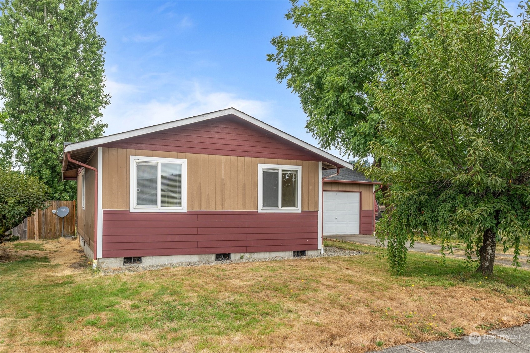 130 Southwest 10th Street Chehalis, WA 98532 - Photo 2 of 22 Gallery Image 2