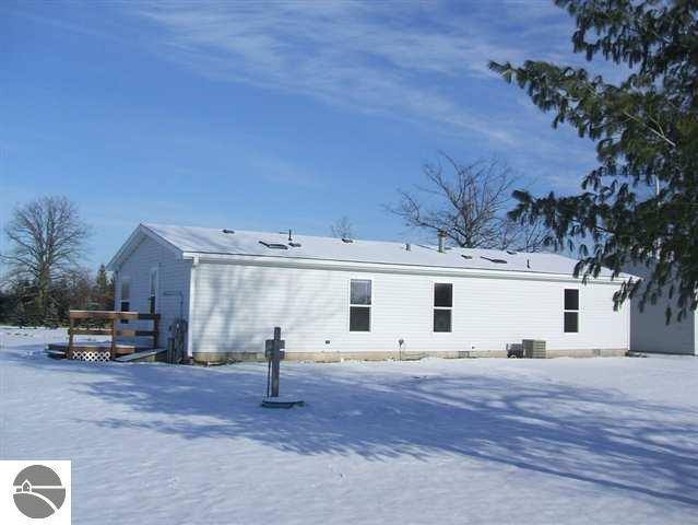 8510 Eroadman Road Merritt, MI 49667 - Photo 5 of 25 1723008-4.JPG