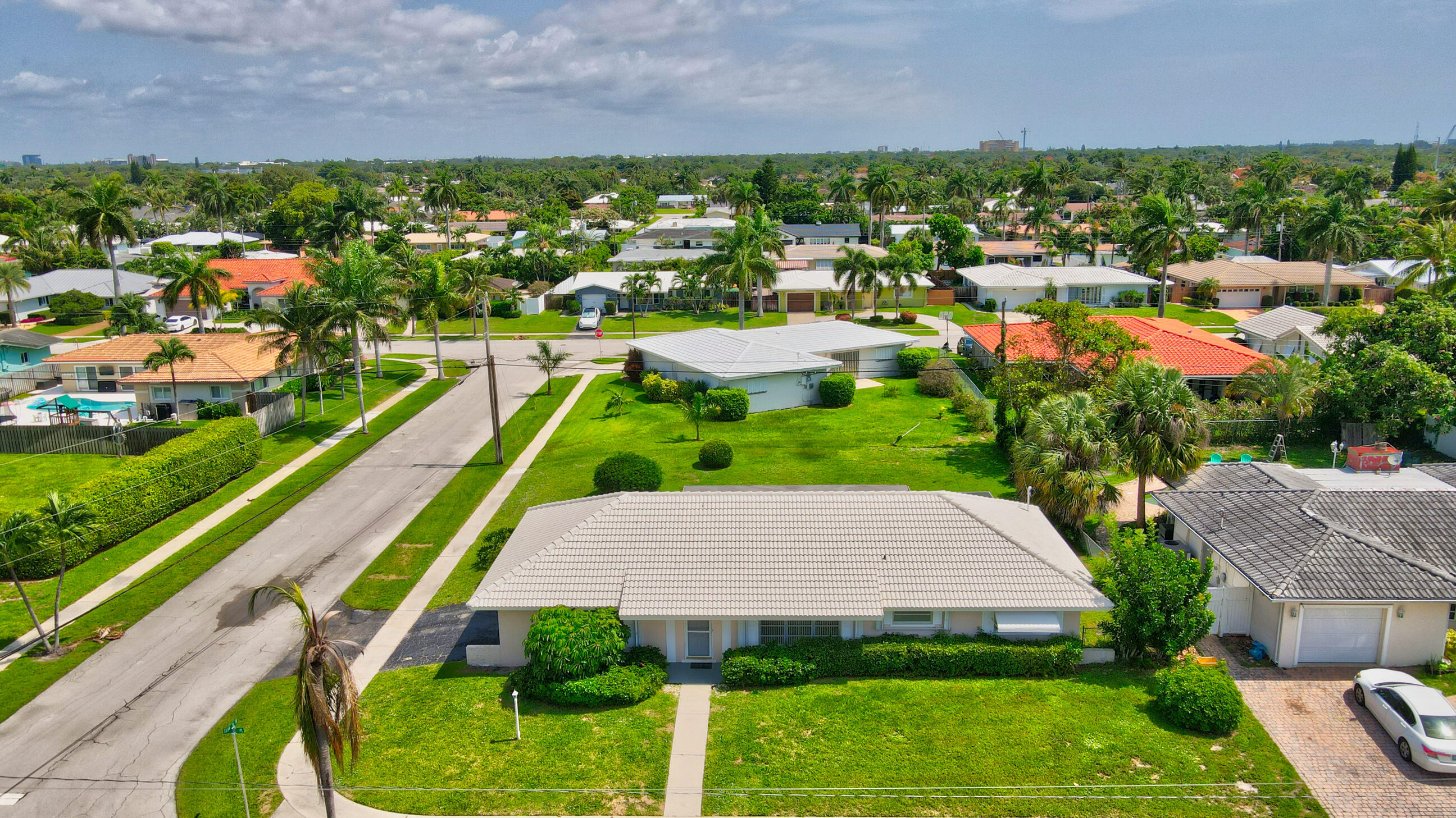 1099 Southwest 13th Place Boca Raton, FL 33486 - Photo 42 of 45 a view of a city