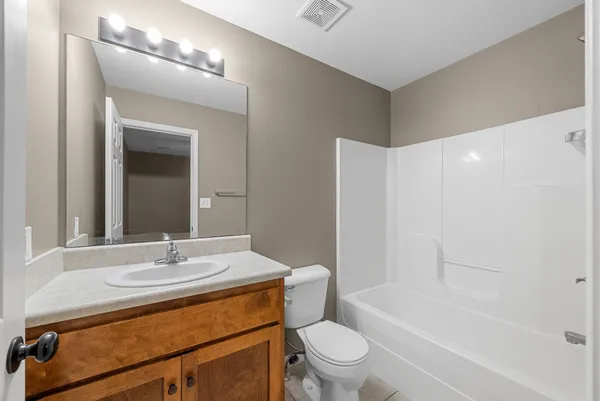 $1,150 | 1762 Spring Water Drive, Unit A, Clarksville, TN 37040