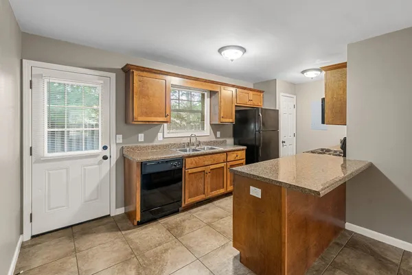 $1,150 | 1762 Spring Water Drive, Unit A, Clarksville, TN 37040