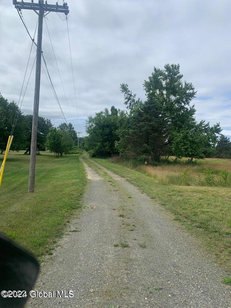 136 Schuurman Road Schodack, NY 12033 - Photo 3 of 18 7