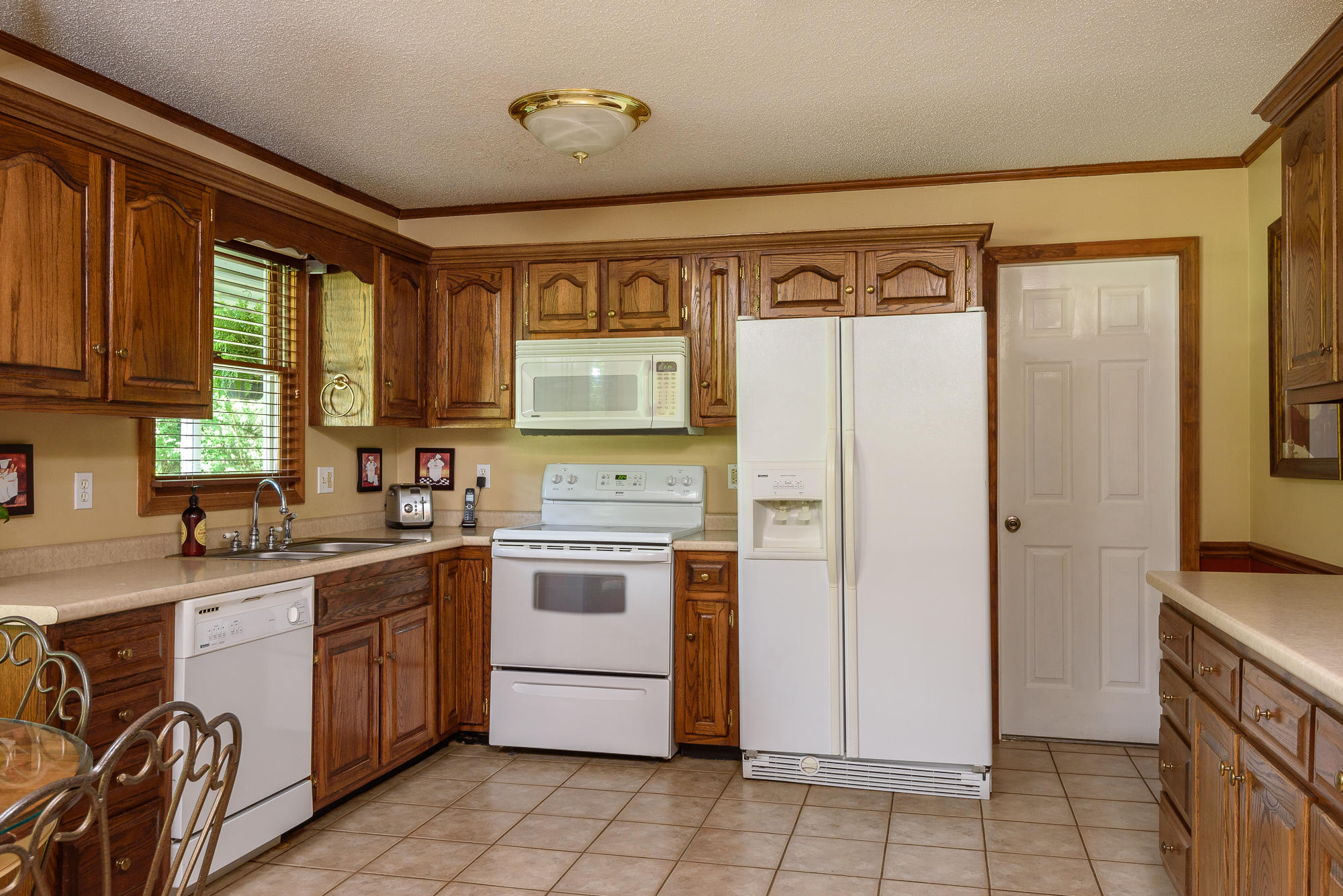 10926 Harbor Road North Soddy Daisy, TN 37379 - Photo 2 of 36 KITCHEN
