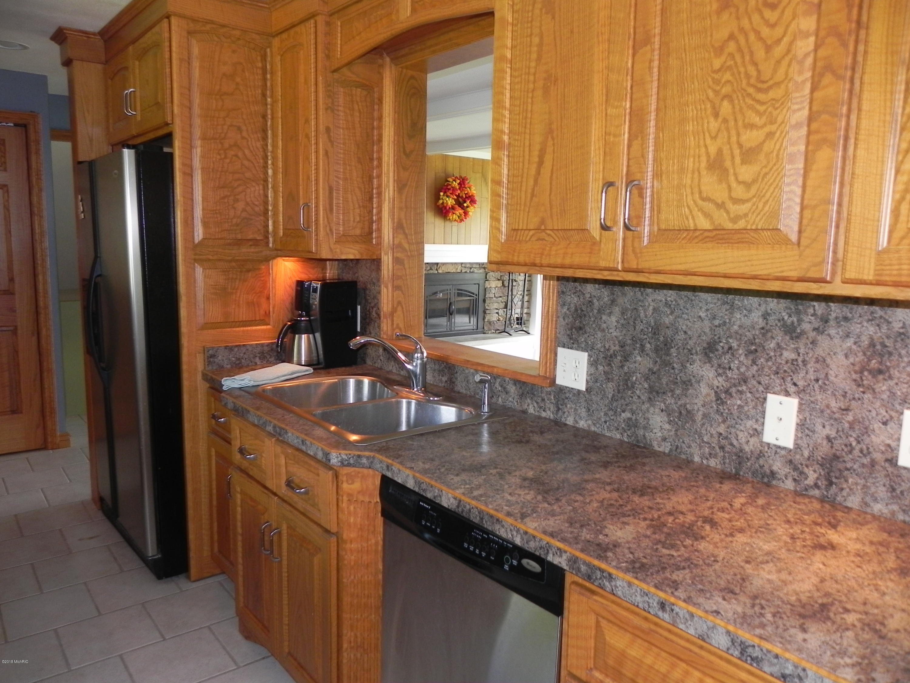 46726 Prospect Drive Decatur, MI 49045 - Photo 29 of 60 DSCN5110