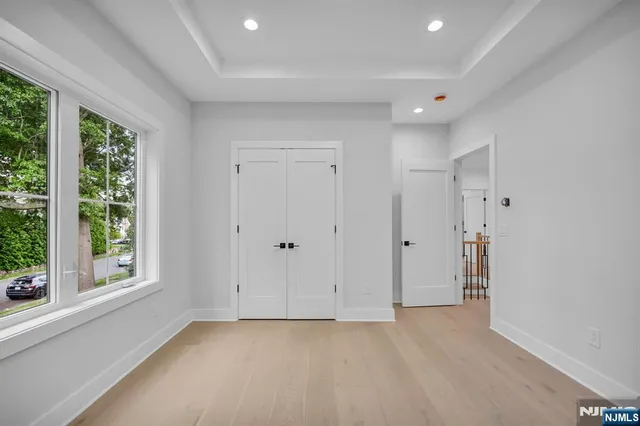 $2,799,000 | 7 Canterbury Lane, Short Hills, NJ 07078