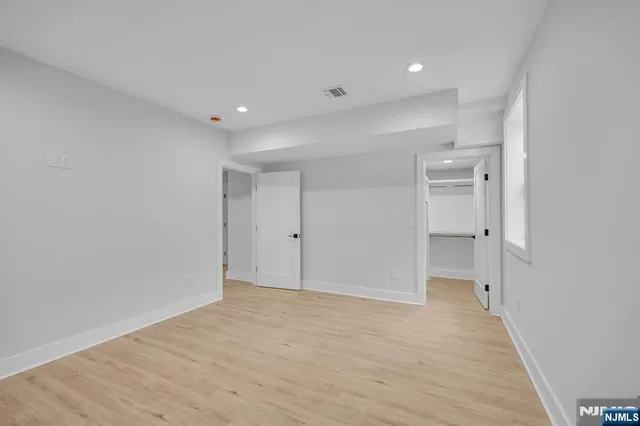 $2,799,000 | 7 Canterbury Lane, Short Hills, NJ 07078