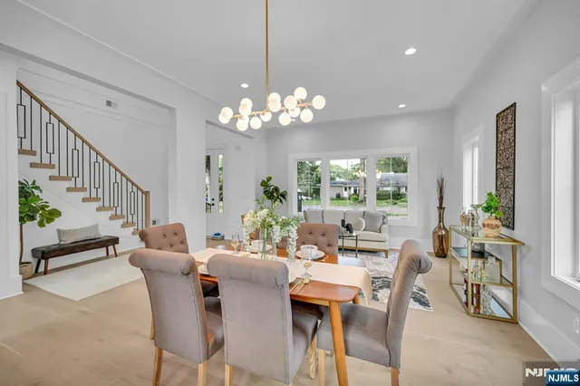 $2,799,000 | 7 Canterbury Lane, Short Hills, NJ 07078