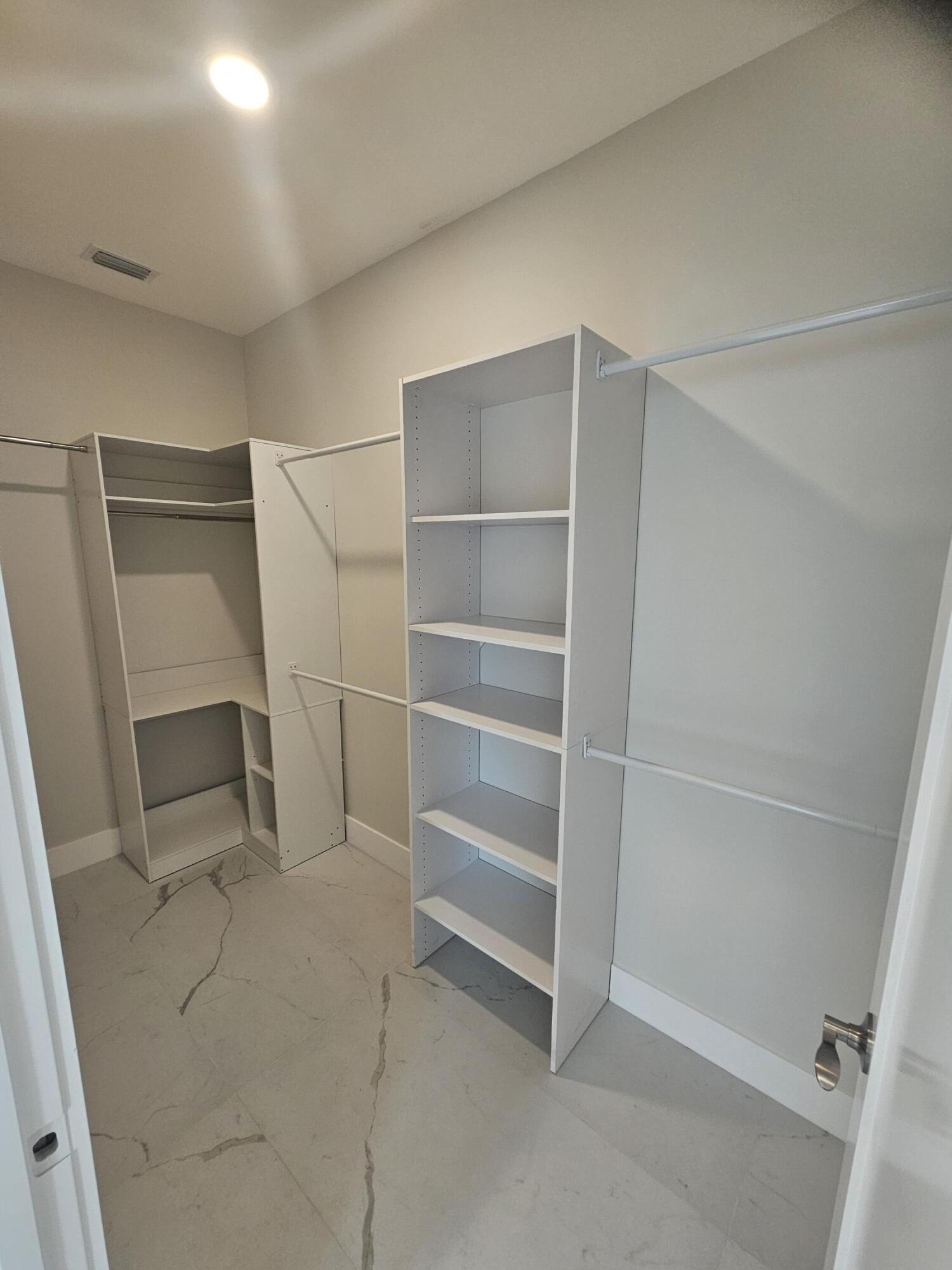 3848 Southeast Grant Street Stuart, FL 34997 - Photo 23 of 39 20260130_143914