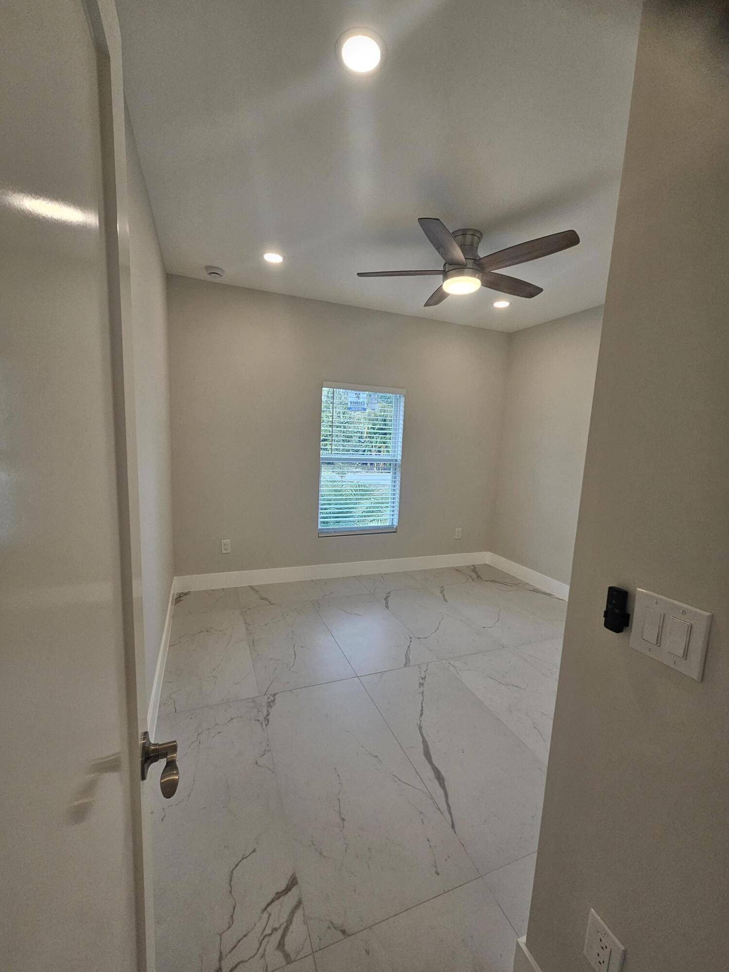 3848 Southeast Grant Street Stuart, FL 34997 - Photo 30 of 39 20260130_144118