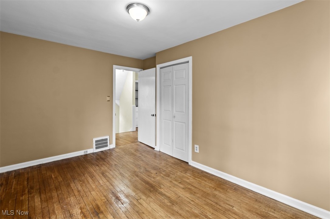 1492 Lyndhurst Road Lyndhurst, OH 44124 - Photo 21 of 32