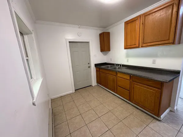 $575 | 500 Clearview Drive, Unit D, Martinsville, VA 24112