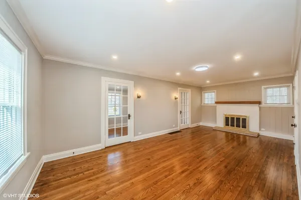 $4,000 | 114 Michigan Avenue, Highwood, IL 60040