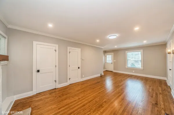 $4,000 | 114 Michigan Avenue, Highwood, IL 60040