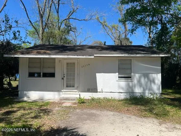 $900 | 25146 Northwest 4th Avenue, Newberry, FL 32669