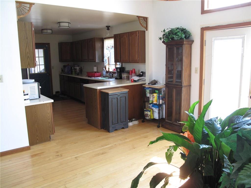 192 Hawthorn Road Claysville, PA 15323 - Photo 4 of 24 Gallery Image 4