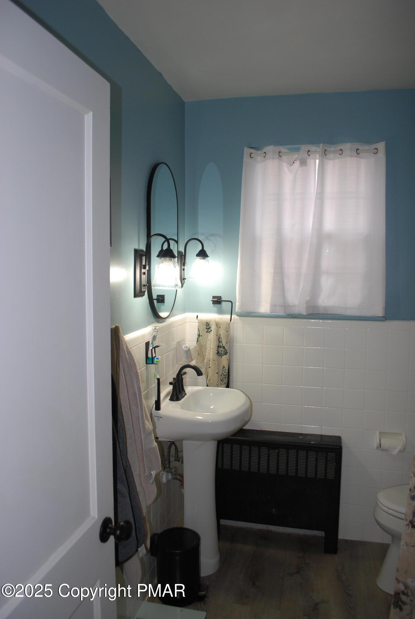 1249 Rye Street Allentown, PA 18103 - Photo 17 of 41 DSC_0276
