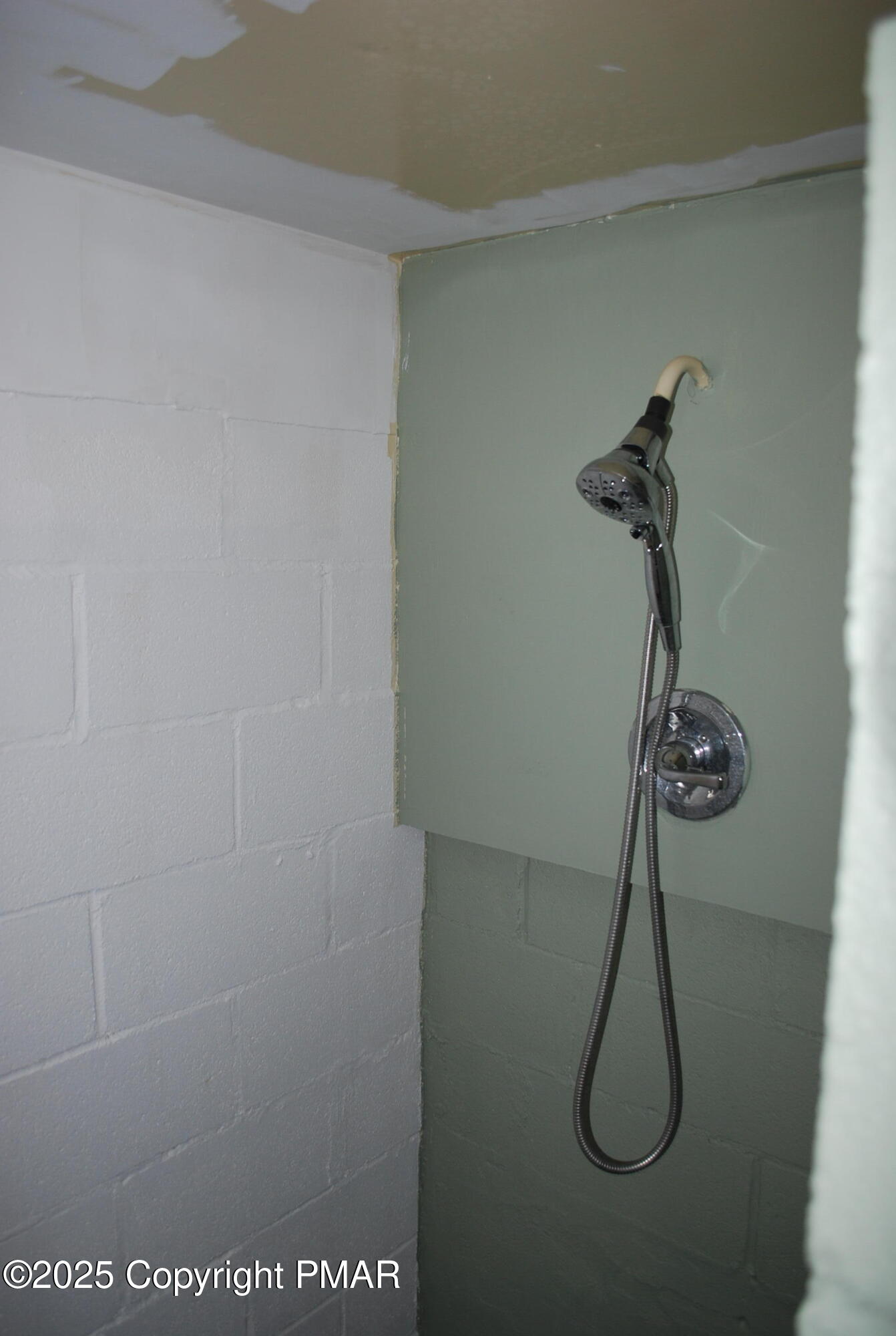 1249 Rye Street Allentown, PA 18103 - Photo 30 of 41 DSC_0289
