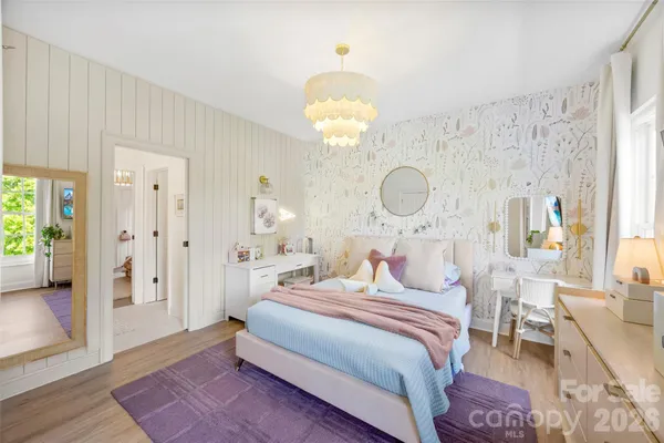 $1,250,000 | 264 Hawthorne Park Avenue, Belmont, NC 28012