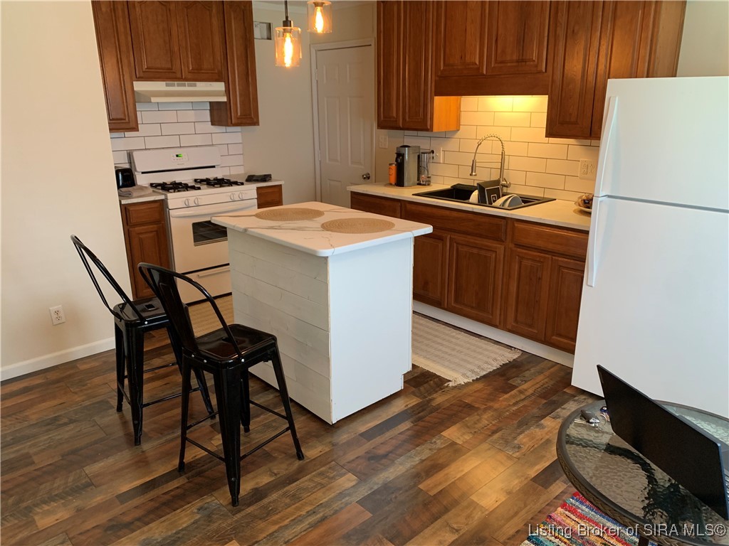 1106 Green Road Madison, IN 47250 - Photo 2 of 35 Kitchen