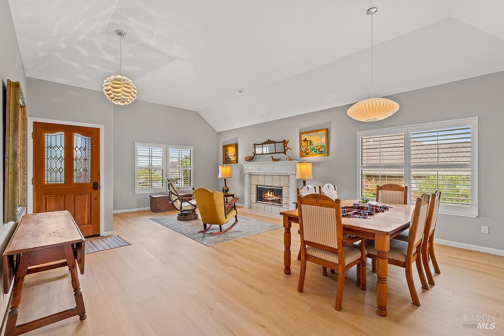 6287 Meadowbreeze Court Santa Rosa, CA 95409 - Photo 9 of 62