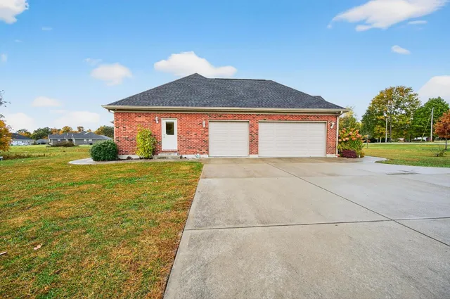 $625,000 | 4865 Gaynor Ridge Road, Guilford, IN 47022