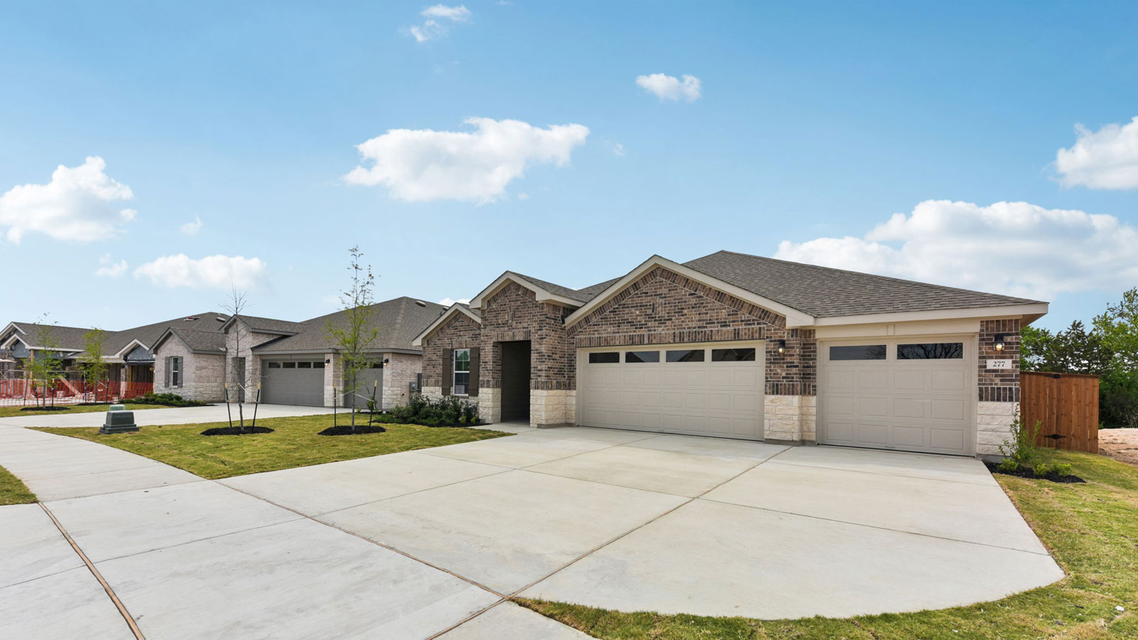 277 Rivers Edge Drive Georgetown, TX 78628 - Photo 3 of 40