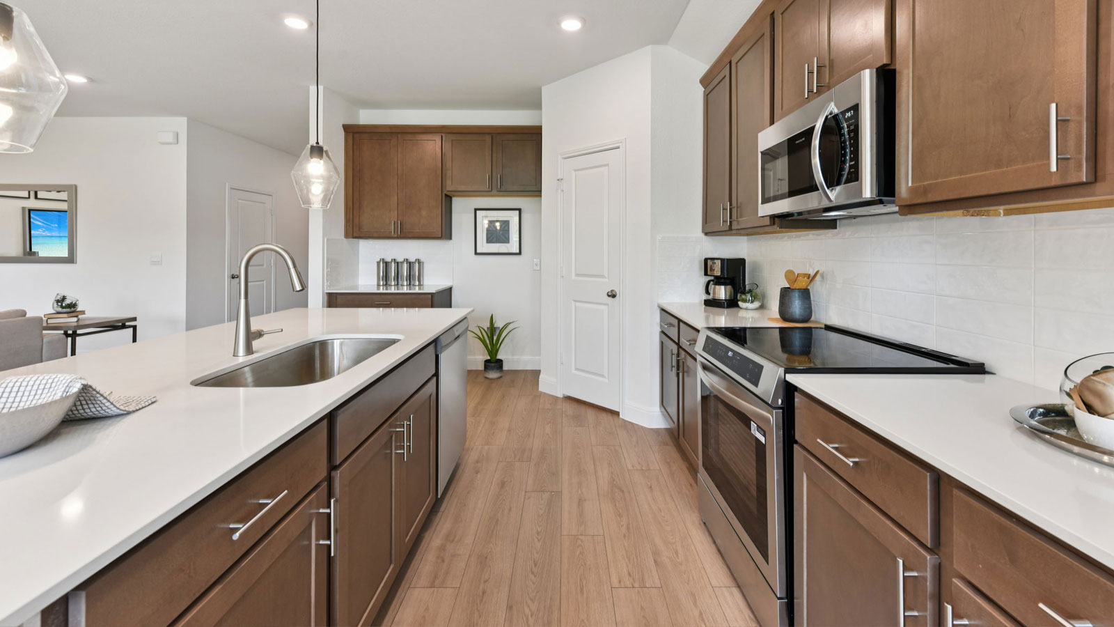 277 Rivers Edge Drive Georgetown, TX 78628 - Photo 10 of 40