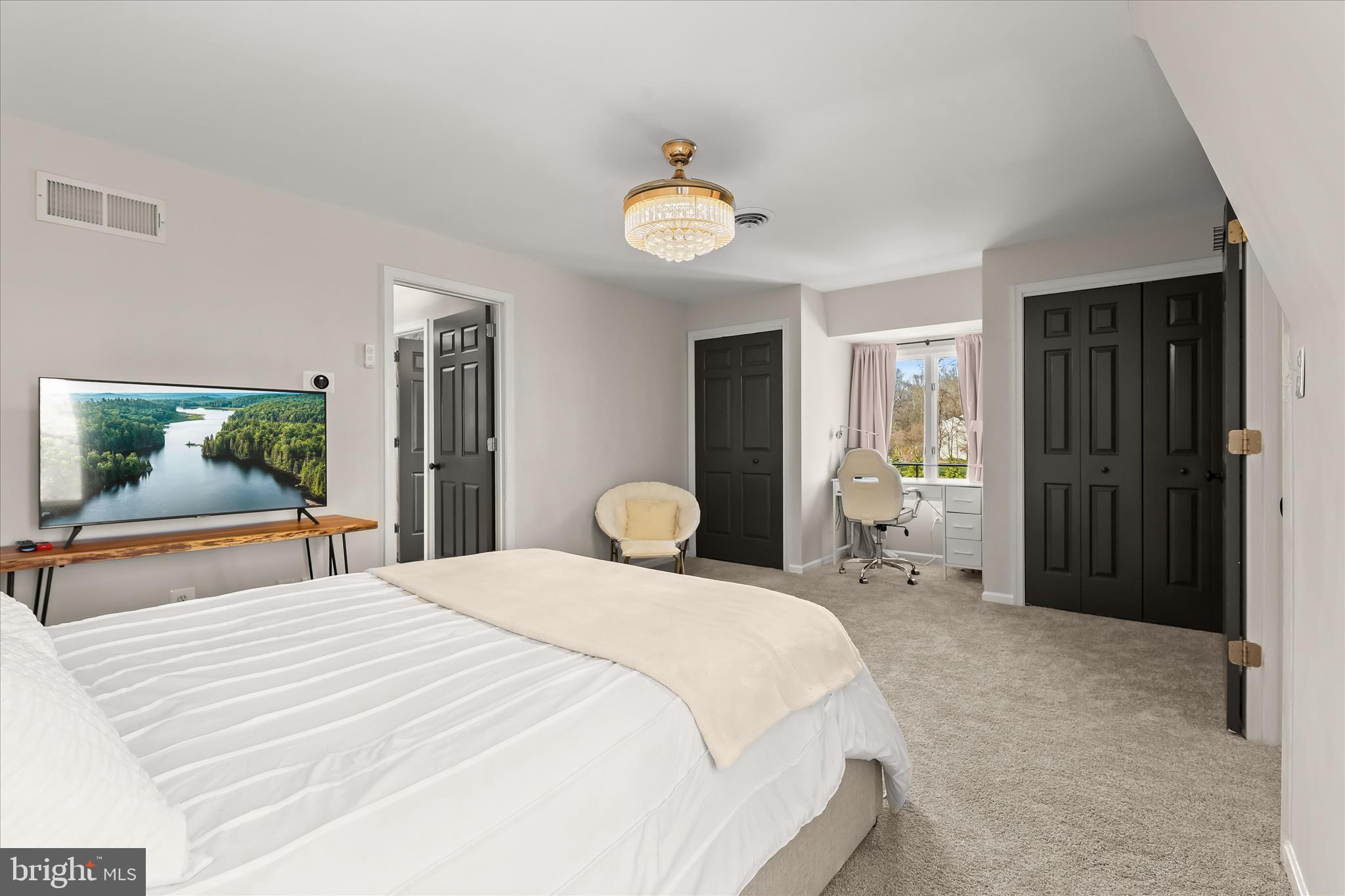 2102 Highland Ridge Drive Phoenix, MD 21131 - Photo 56 of 95 Fourth Bedroom