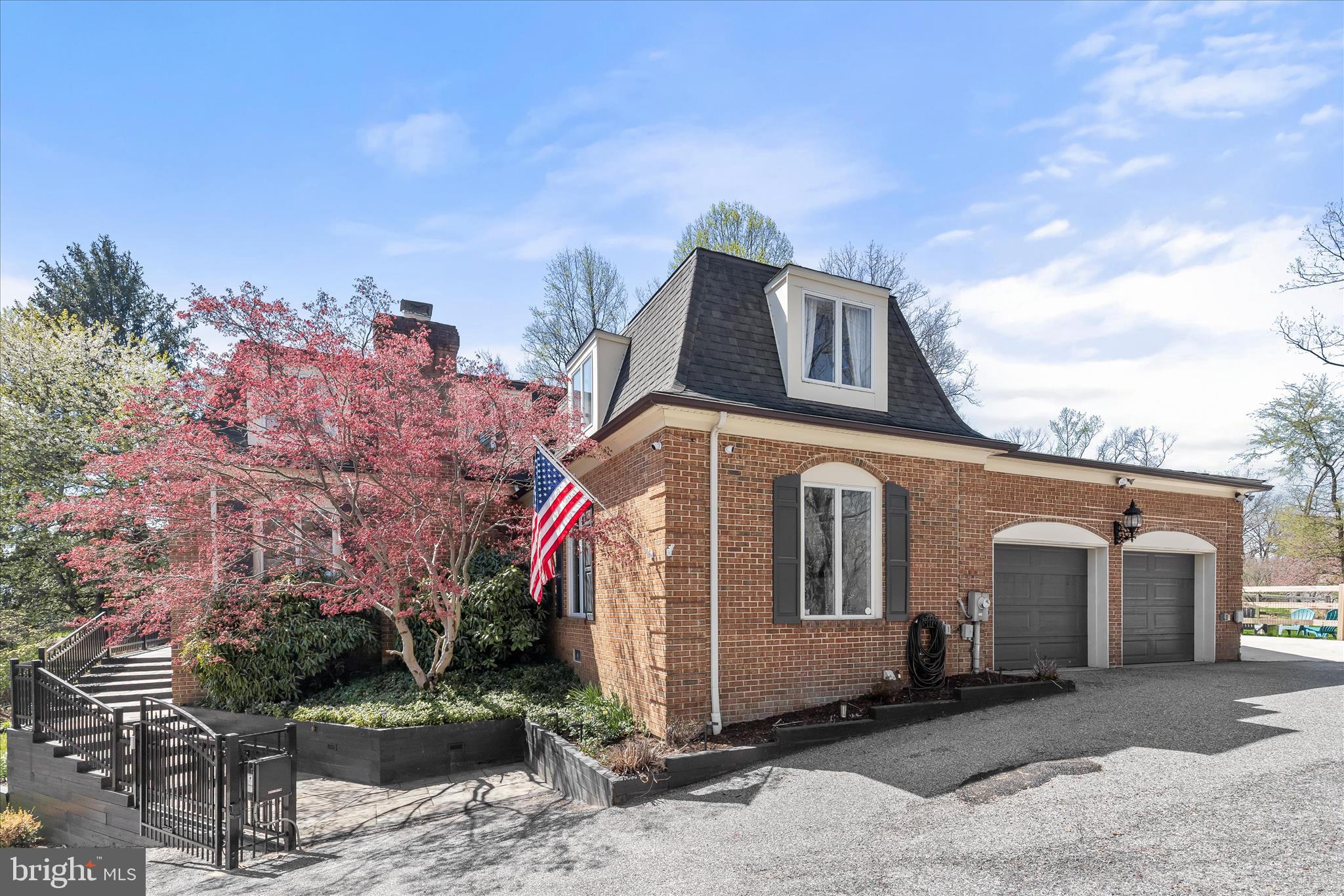 2102 Highland Ridge Drive Phoenix, MD 21131 - Photo 89 of 95 a front view of a house with a yard