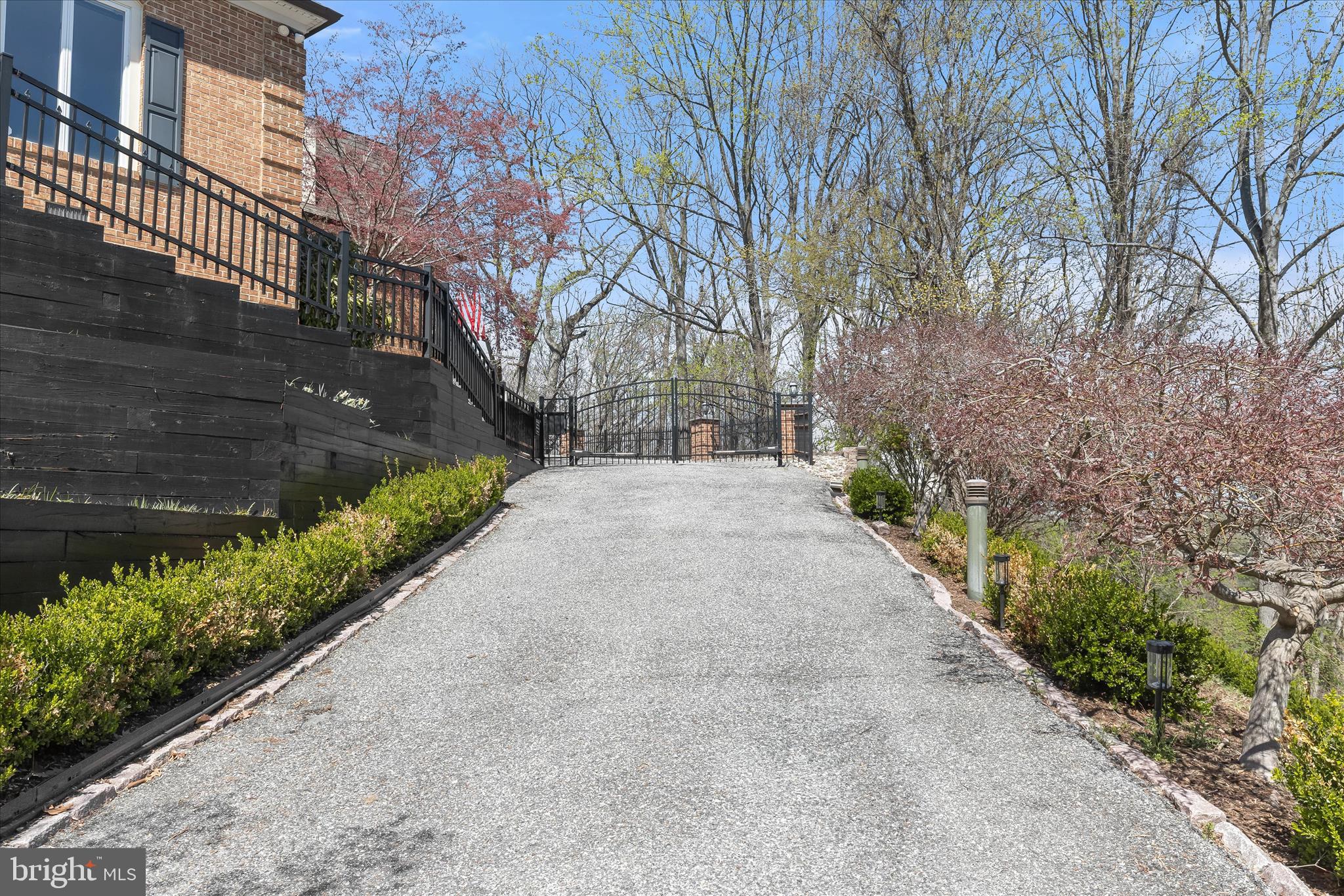 2102 Highland Ridge Drive Phoenix, MD 21131 - Photo 91 of 95 Driveway Gate