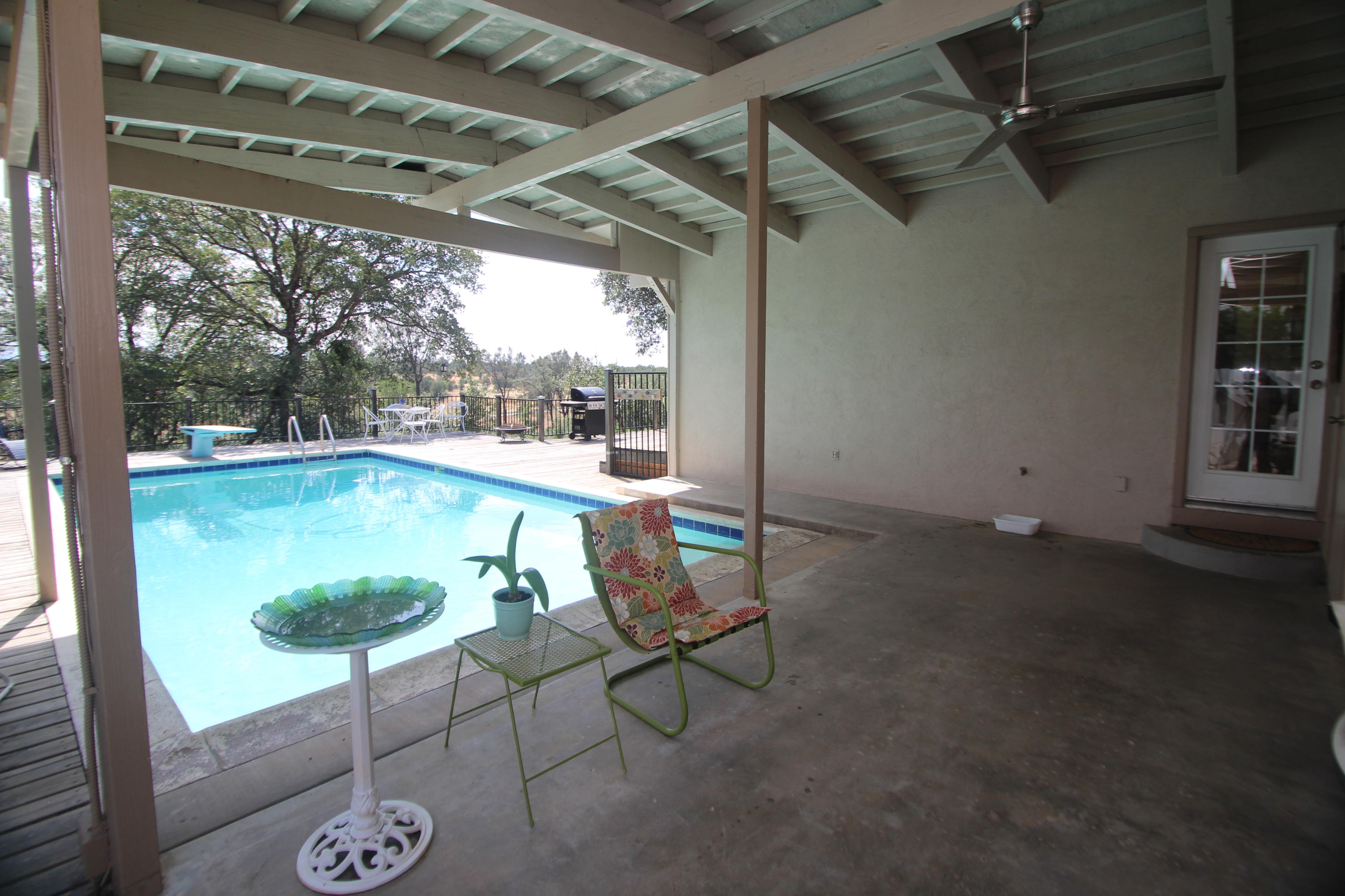 9085 Stillwater Road Redding, CA 96002 - Photo 20 of 23 Covered Patio