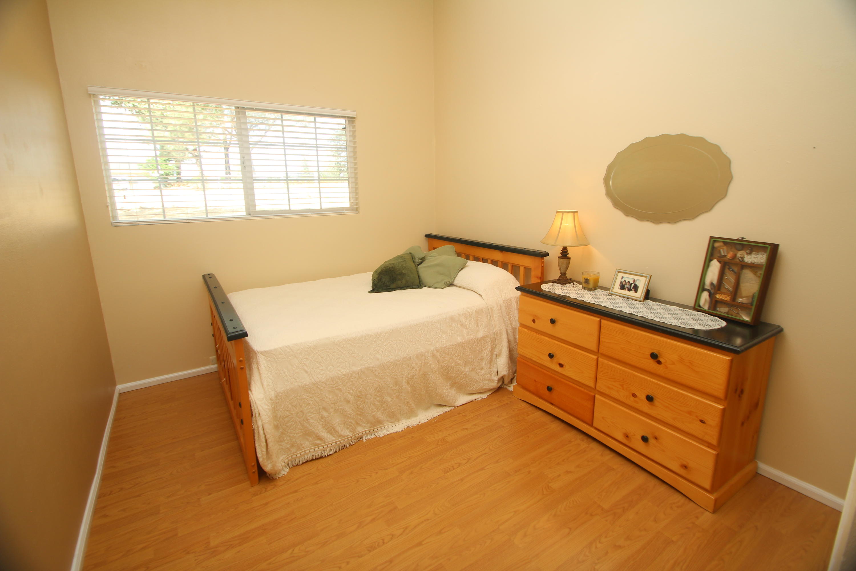 9085 Stillwater Road Redding, CA 96002 - Photo 9 of 23 Bedroom 1