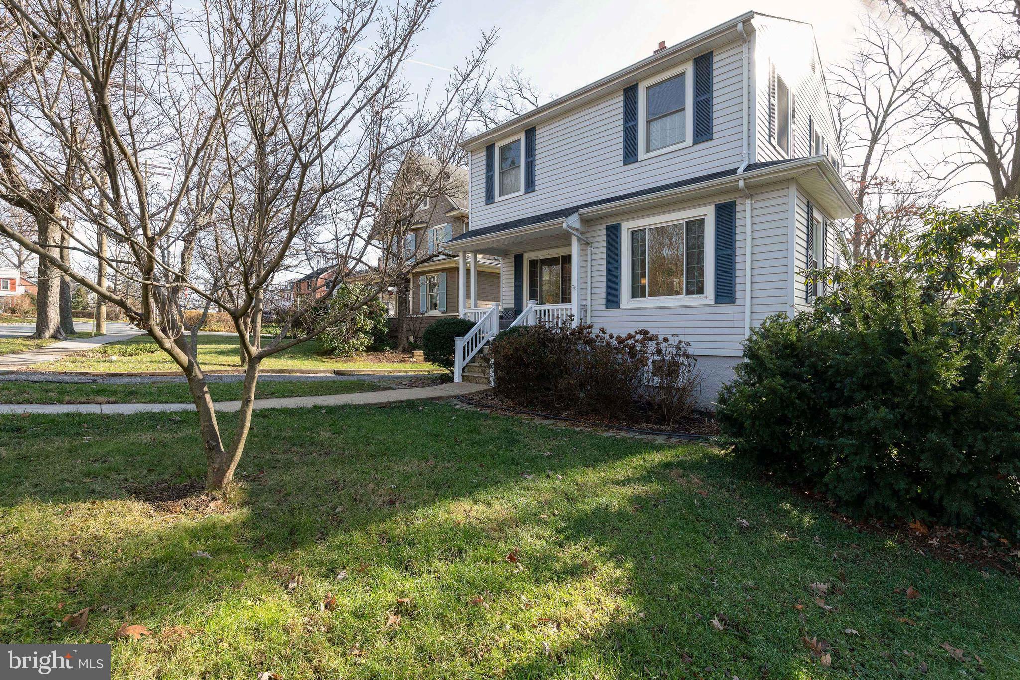 737 Regester Avenue Baltimore, MD 21212 - Photo 3 of 44